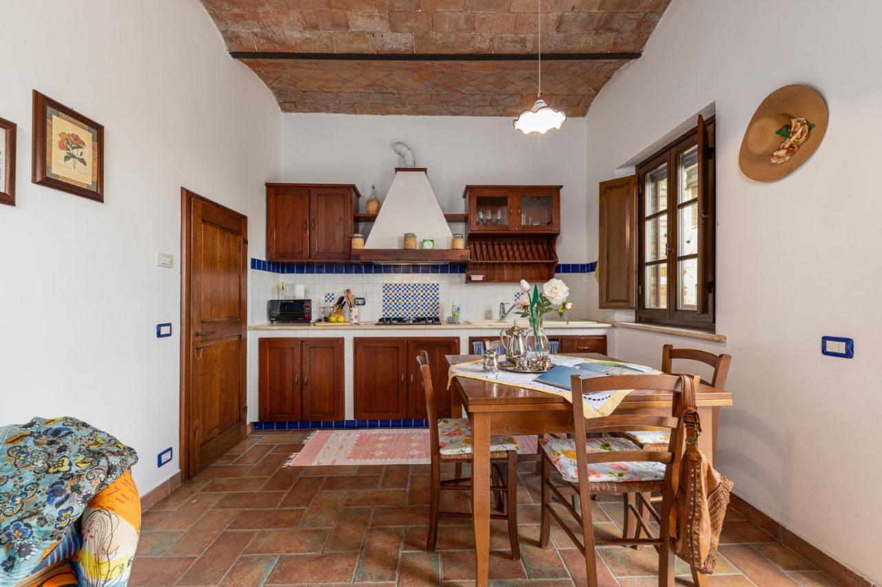 Linearis Holiday House Поджибонси Экстерьер фото
