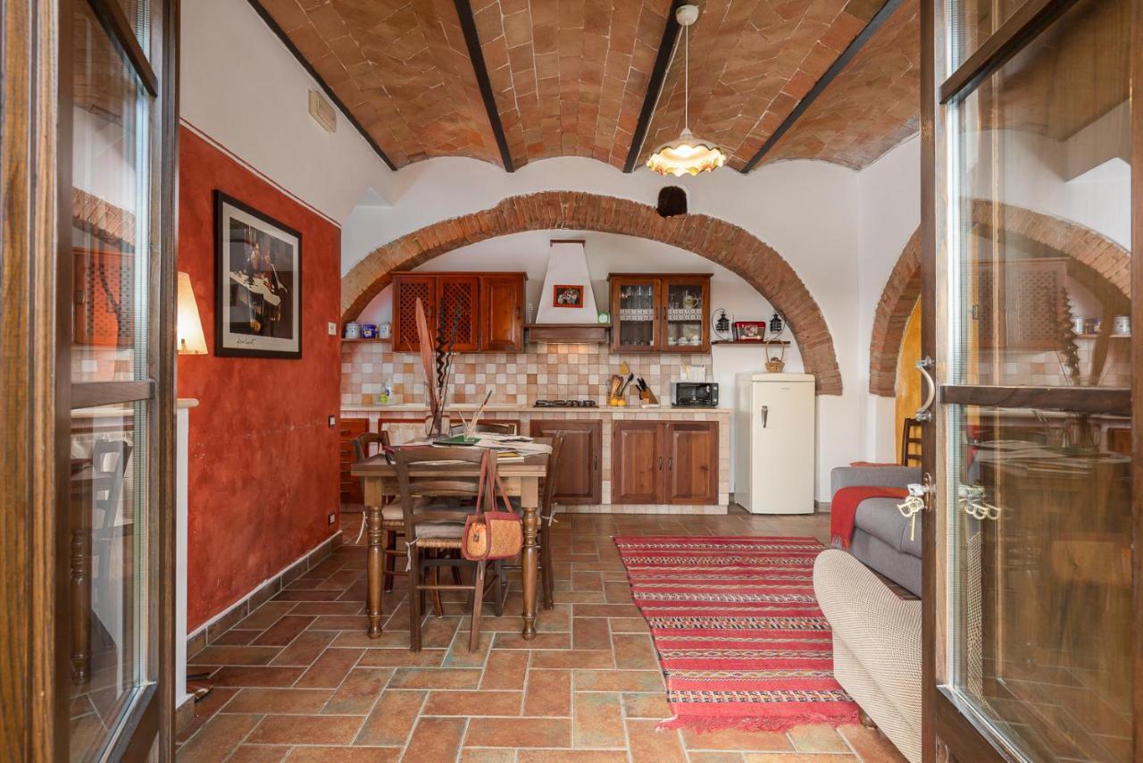 Linearis Holiday House Поджибонси Экстерьер фото