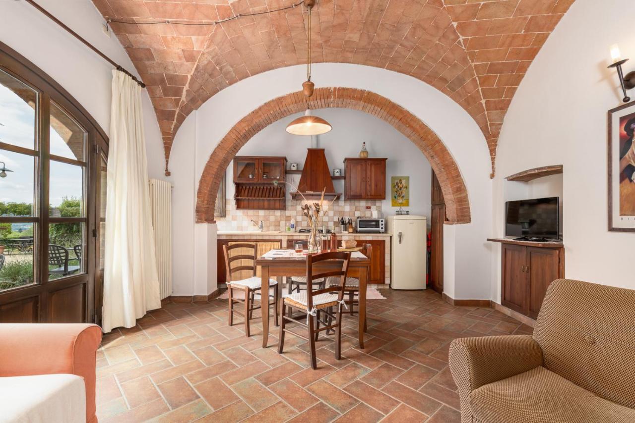 Linearis Holiday House Поджибонси Экстерьер фото