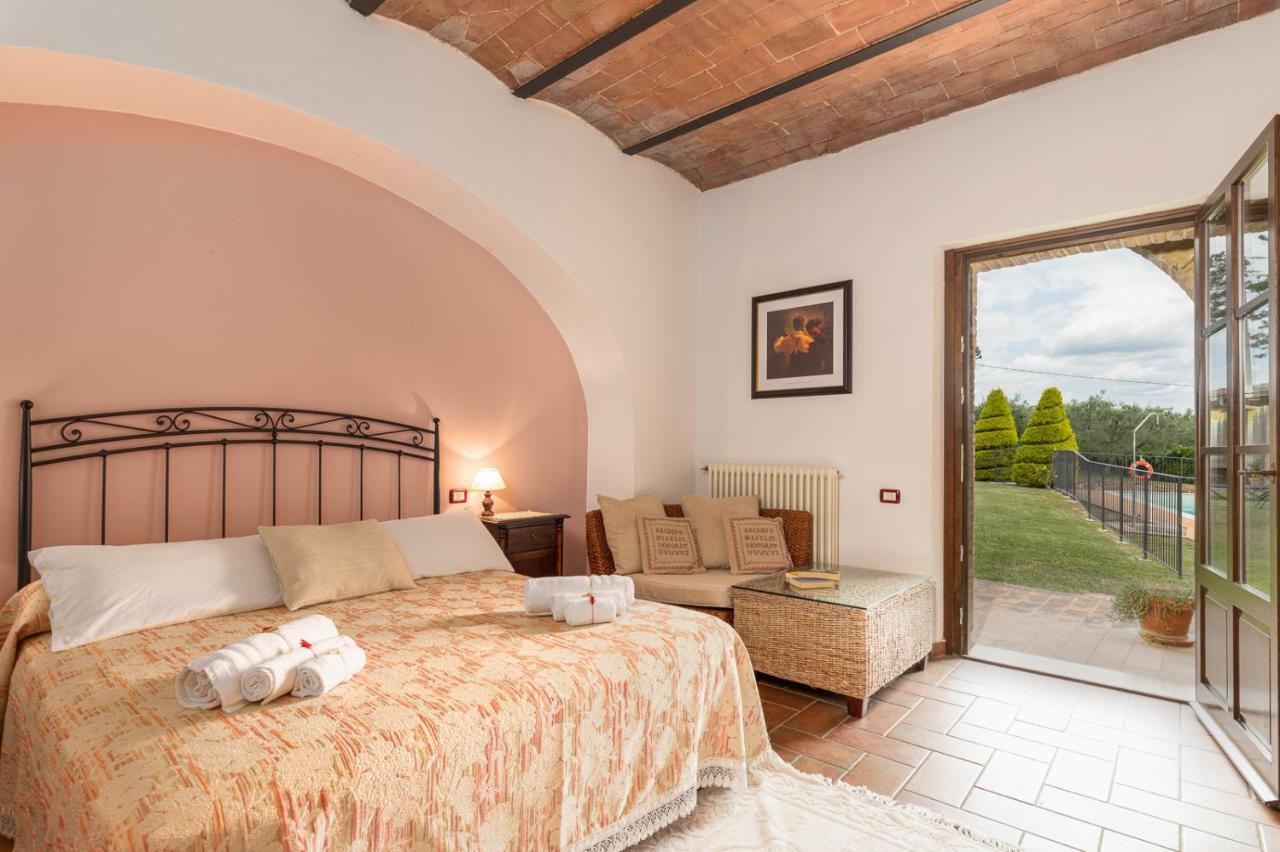 Linearis Holiday House Поджибонси Экстерьер фото