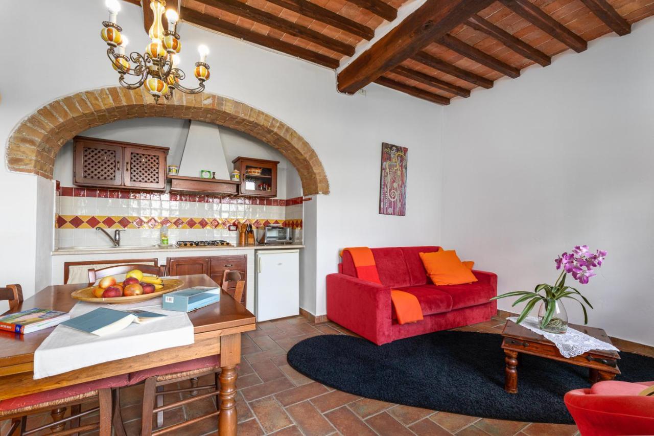 Linearis Holiday House Поджибонси Экстерьер фото