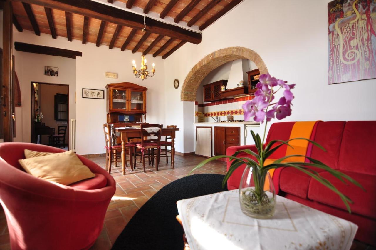 Linearis Holiday House Поджибонси Экстерьер фото